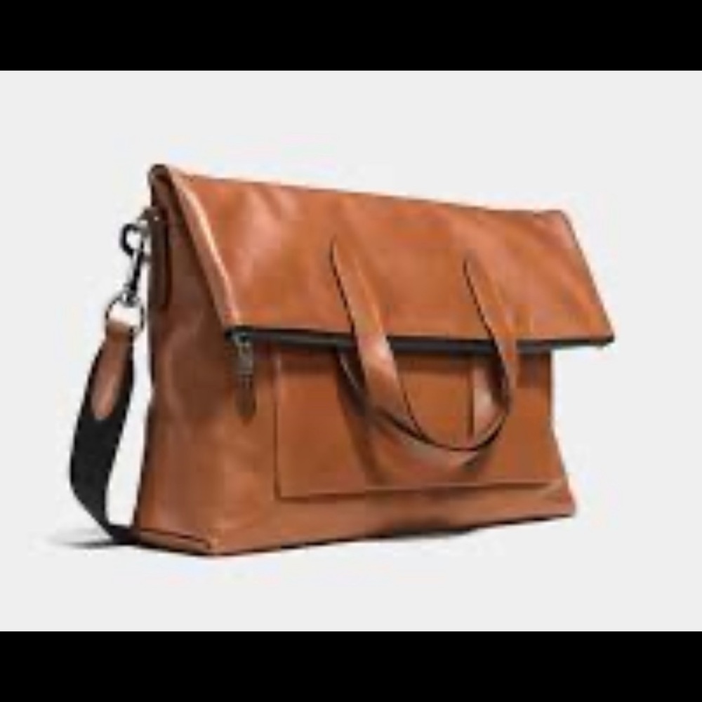 Coach Manhattan Fold-over Messenger Bundle